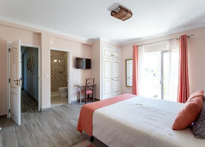 Quinta Sao Martinho مزرعة للإقامة *